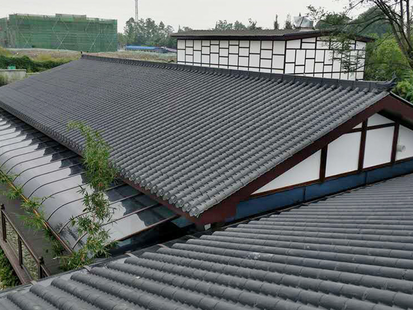山南铝镁锰屋面板